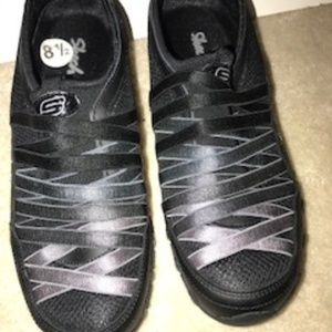 3/30 Skechers Criss Cross Sneakers